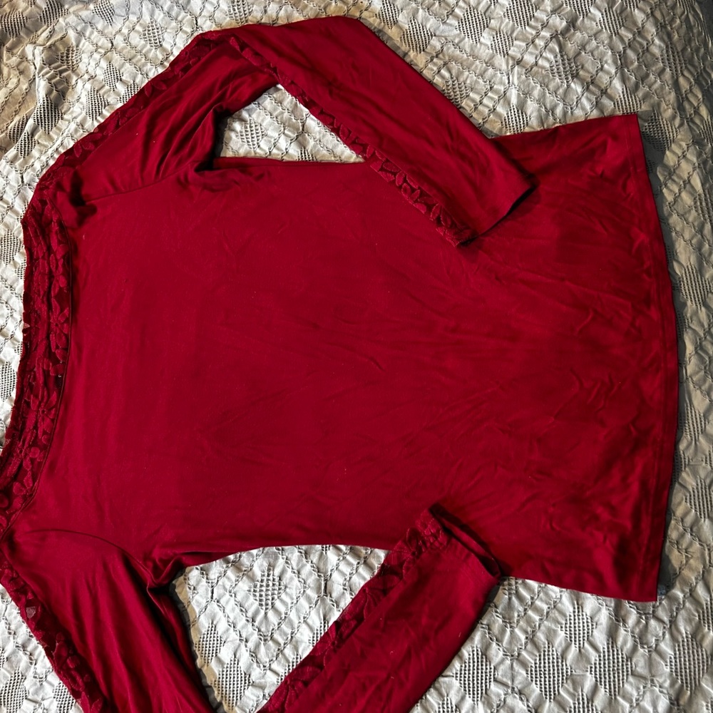 Sexy Red Top Lace Collar Long Sleeves Size Large